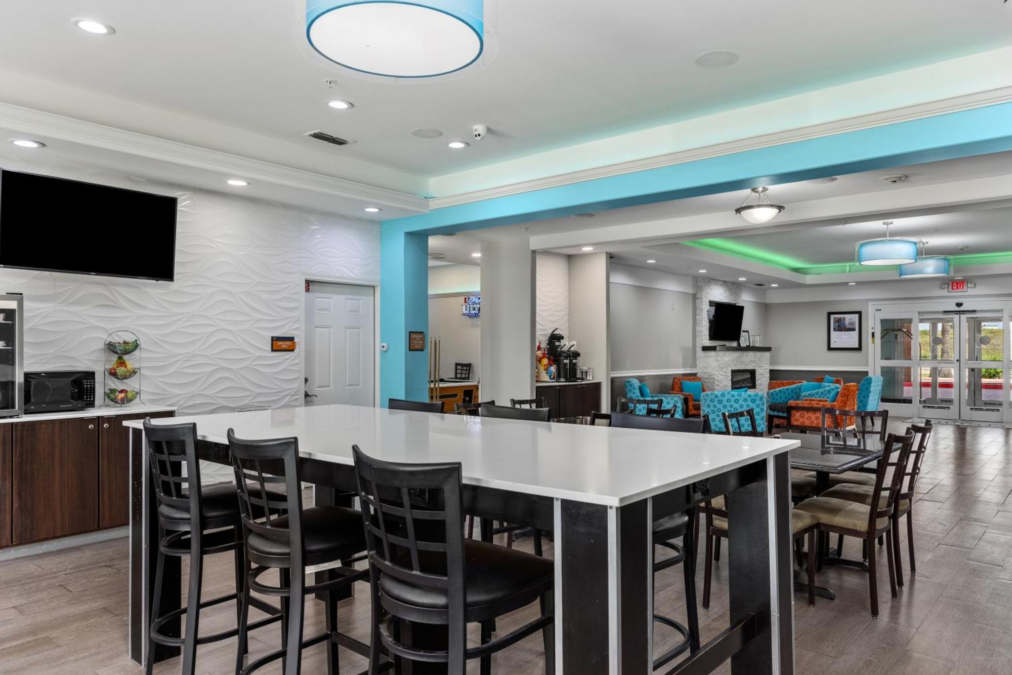La Quinta Inn Suites By Wyndham Raymondville Harlingen Zewnętrze zdjęcie
